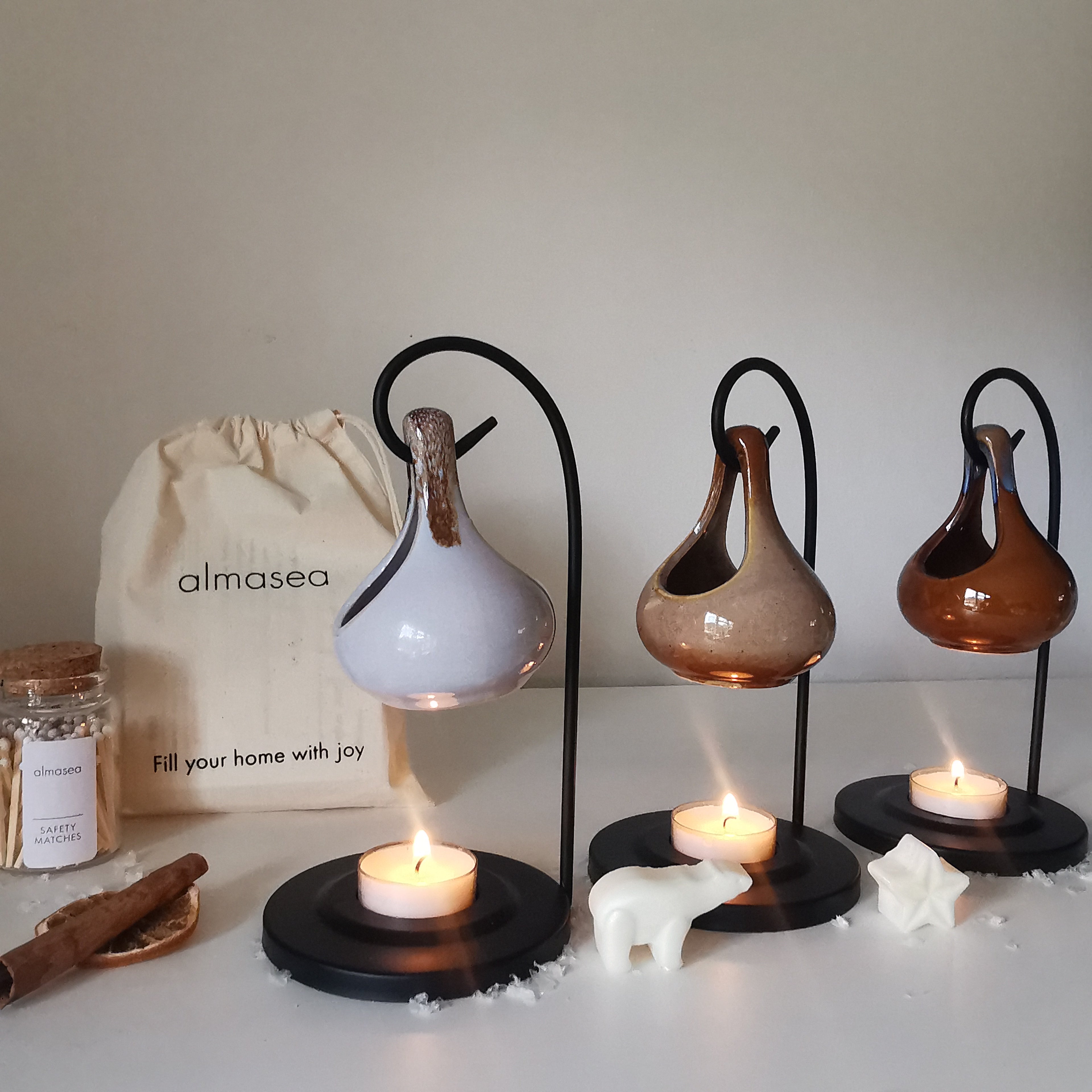Hanging tear drop wax burner / oil burner
