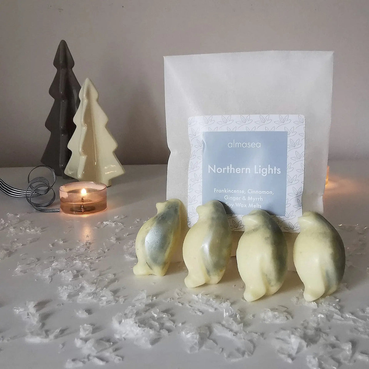 Northern Lights Penguin Festive Wax Melts | Frankincense, Cinnamon, Ginger & Myrrh   Handcrafted Sustainable Living  almasea