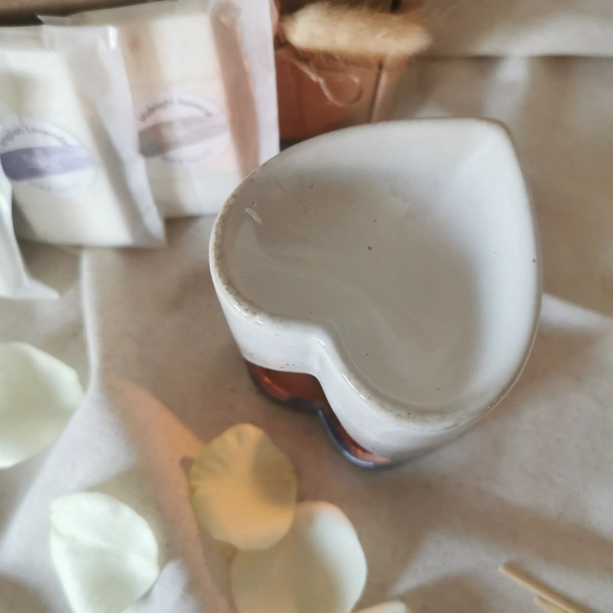 Heart Wax Burner   Handcrafted Sustainable Living  Almasea