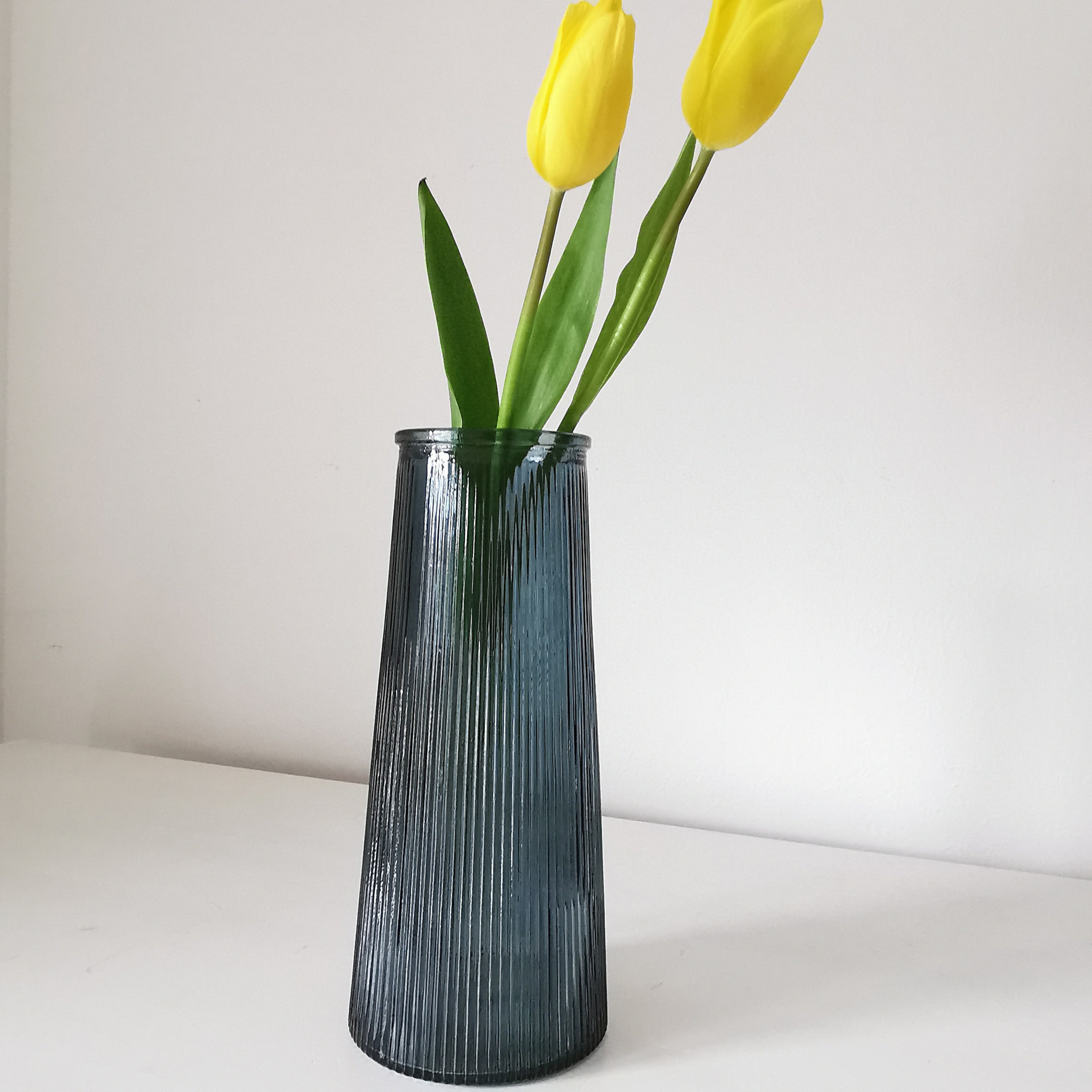 Tall Lined Coloured Bouquet Vase 22cm