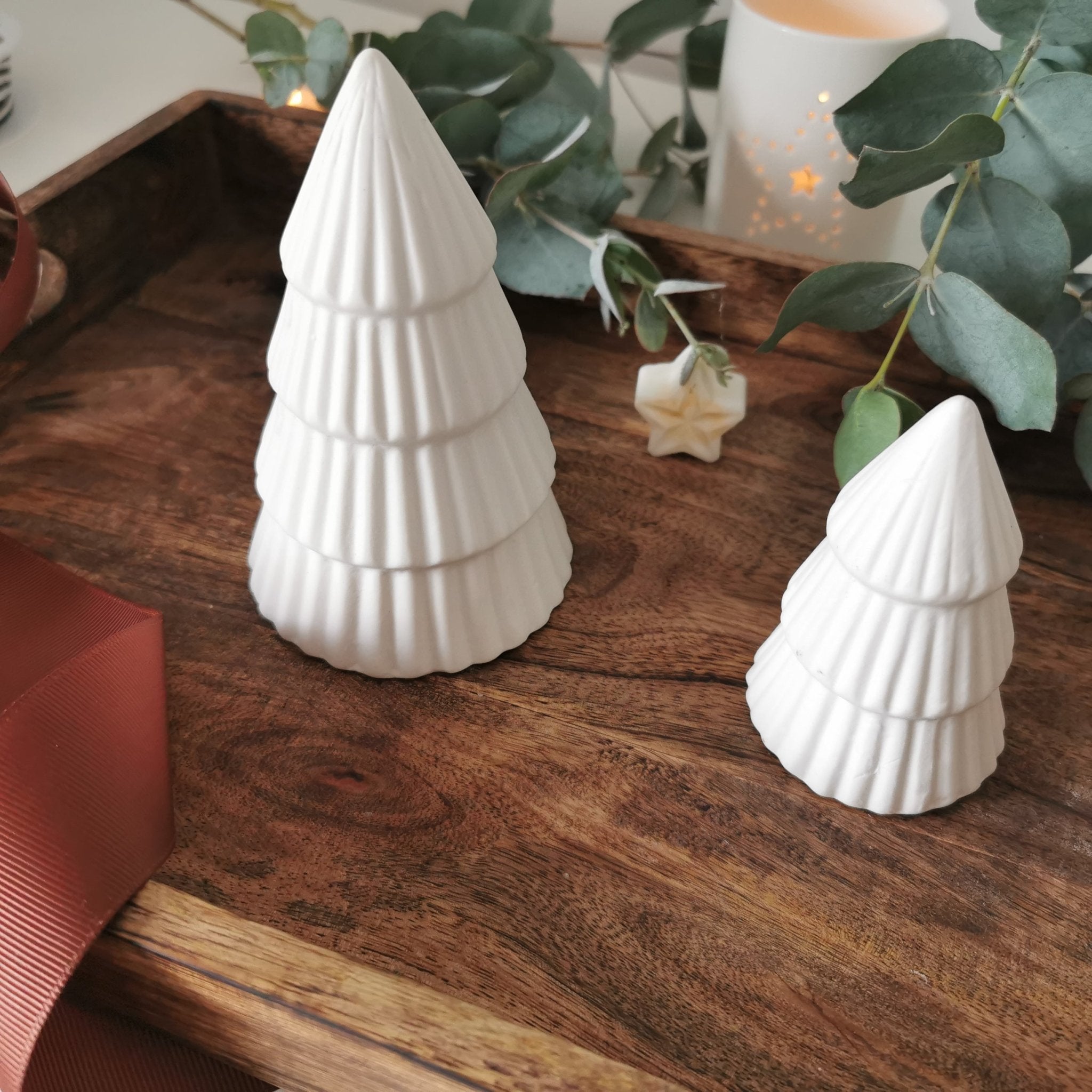 Set of 3 White Matt Ribbed Christmas Tree Ornament Decoration