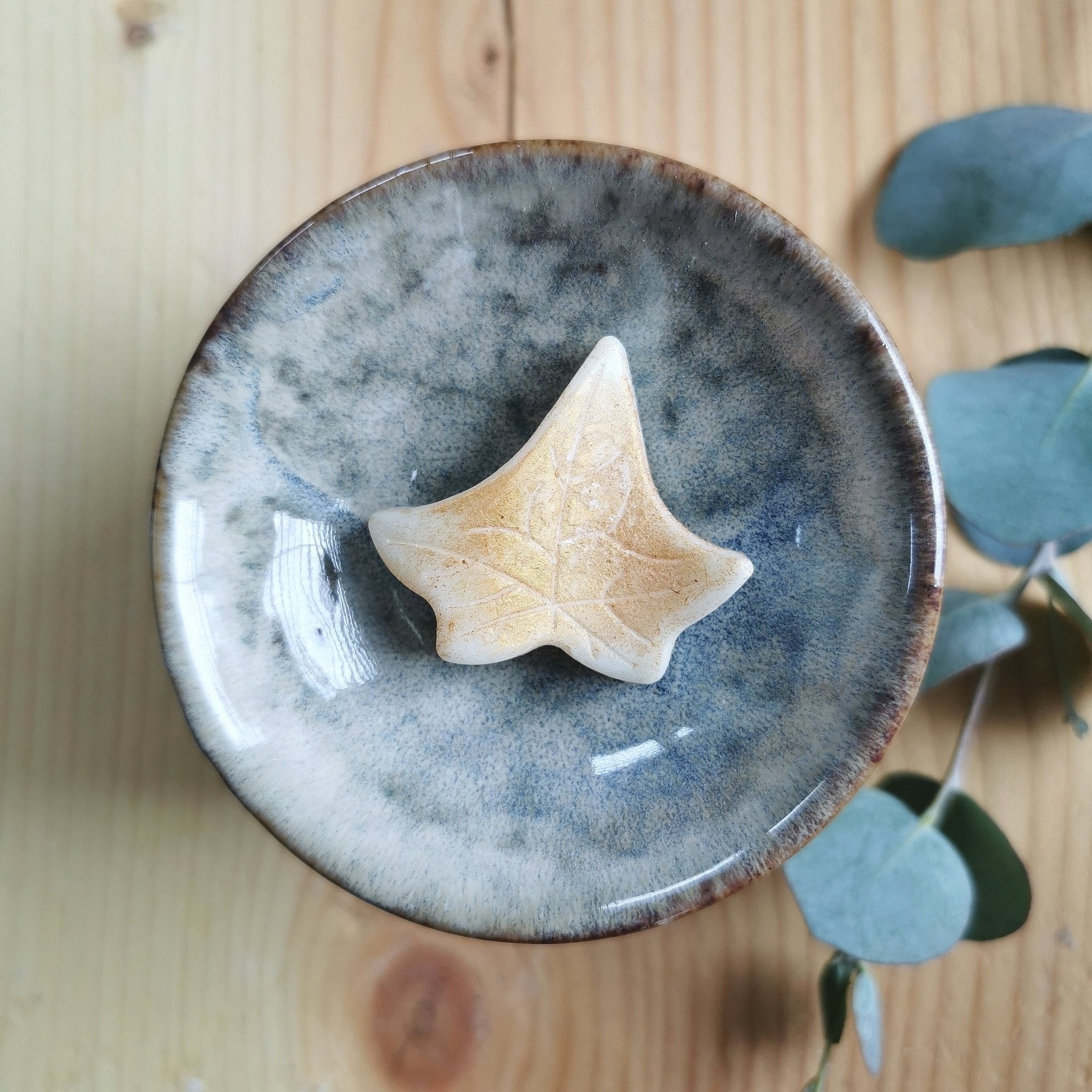 Reactive Glazed Speckled Wax Melt Burner