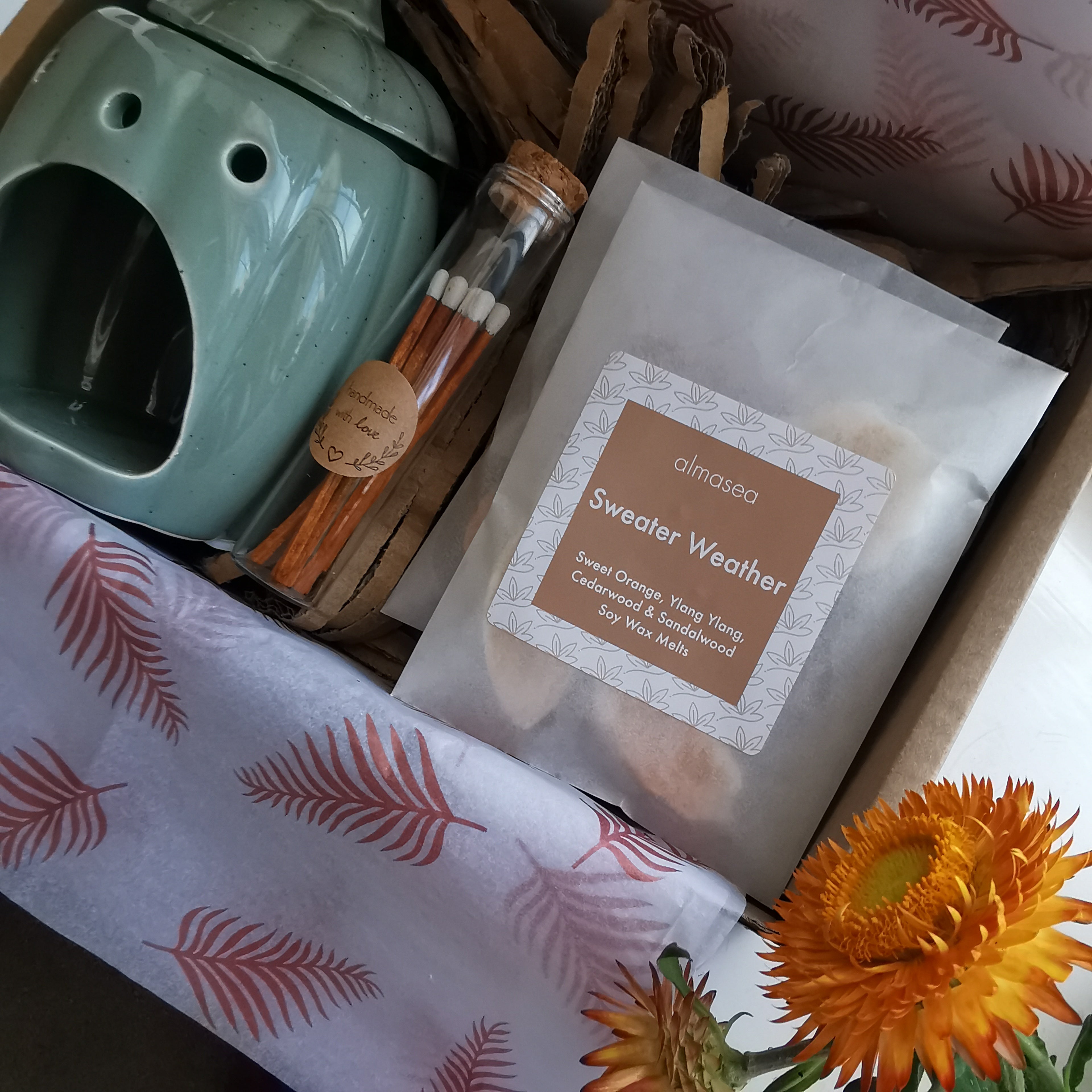 Green Pumpkin Wax Burner Gift Set with autumn Melts and matches