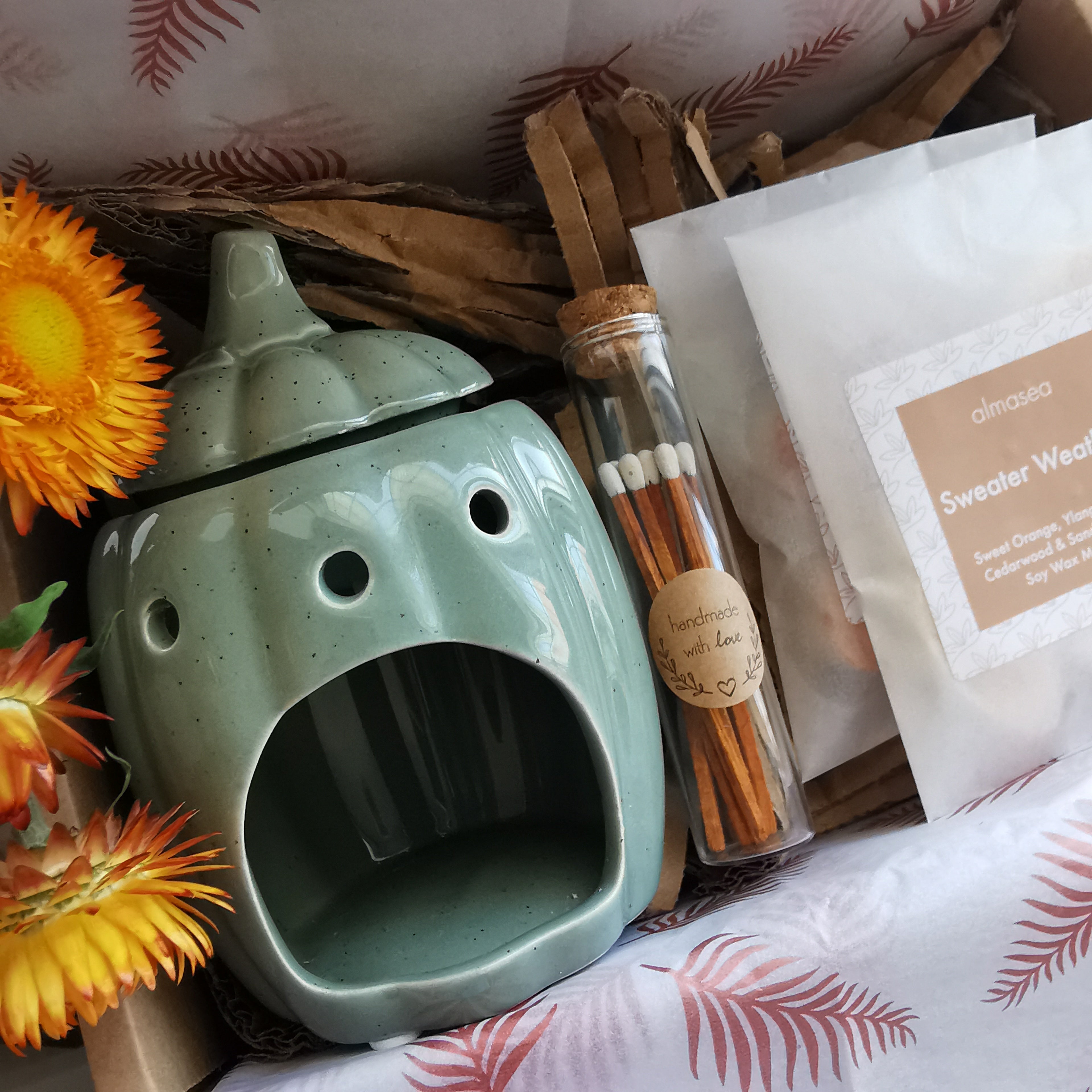 Green Pumpkin Wax Burner Gift Set with autumn Melts and matches