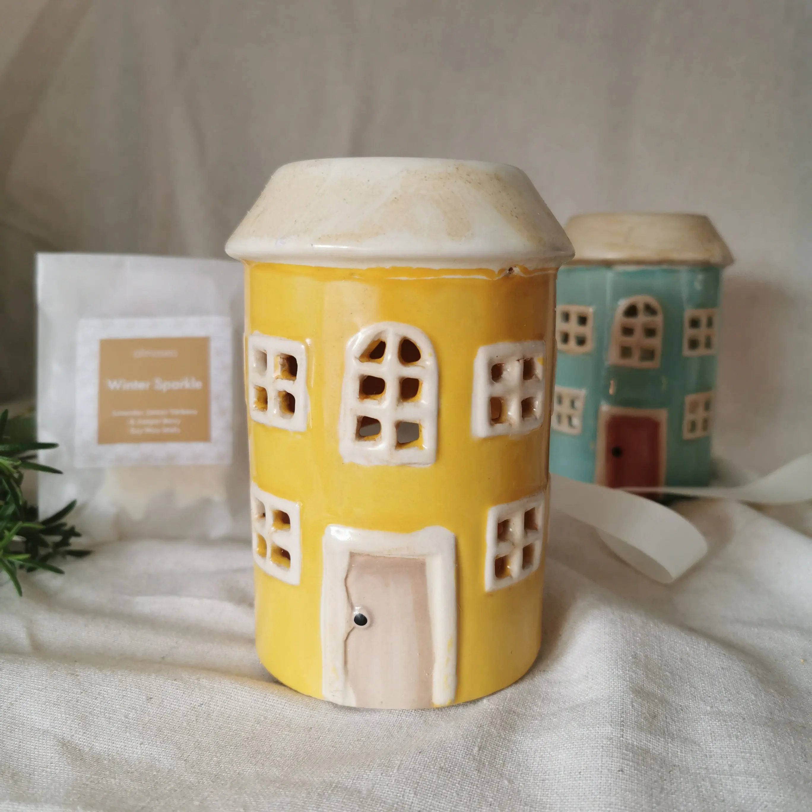 Pottery House Shaped Wax Burner Almasea