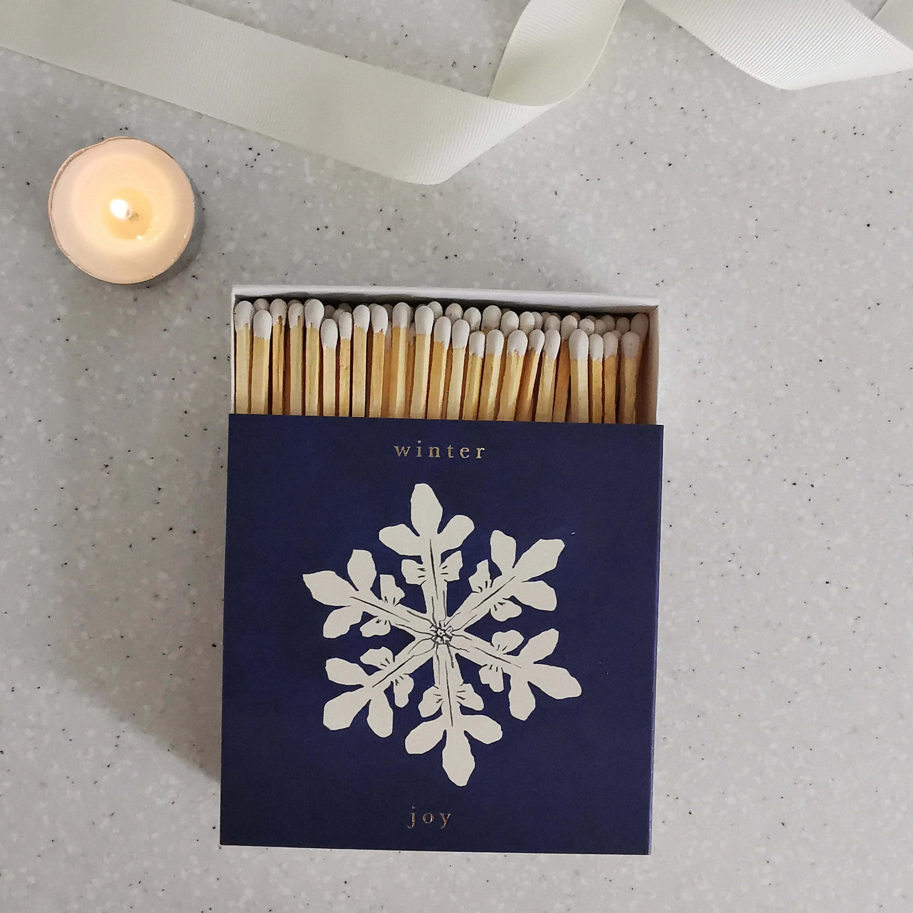 Archivist Extra Long Matches for Christmas Almasea