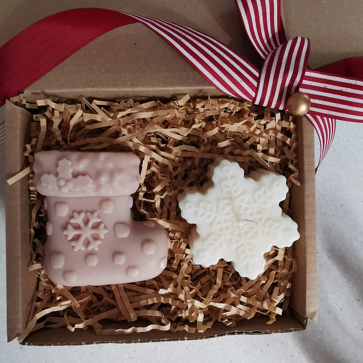 Handmade Christmas Soy Pillar Candle Gift Box   Handcrafted Sustainable Living  Almasea