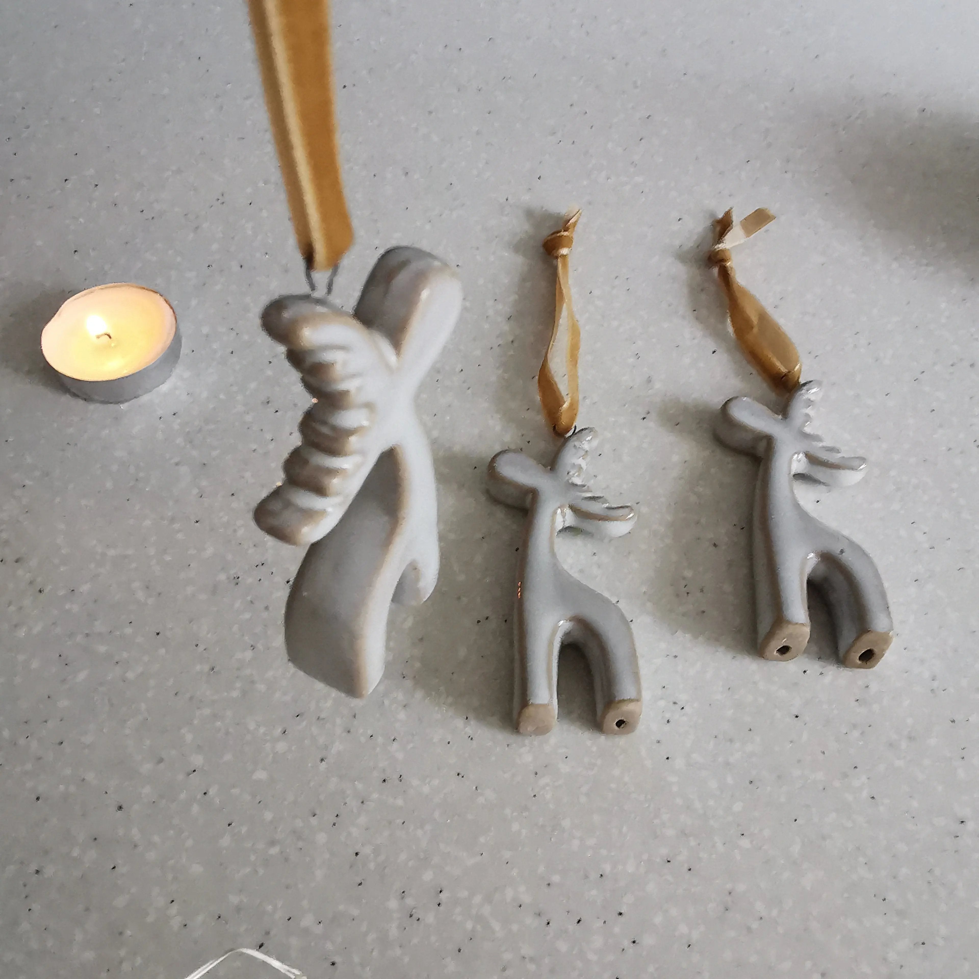 Hanging Ceramic Reindeer Christmas Decoration Almasea