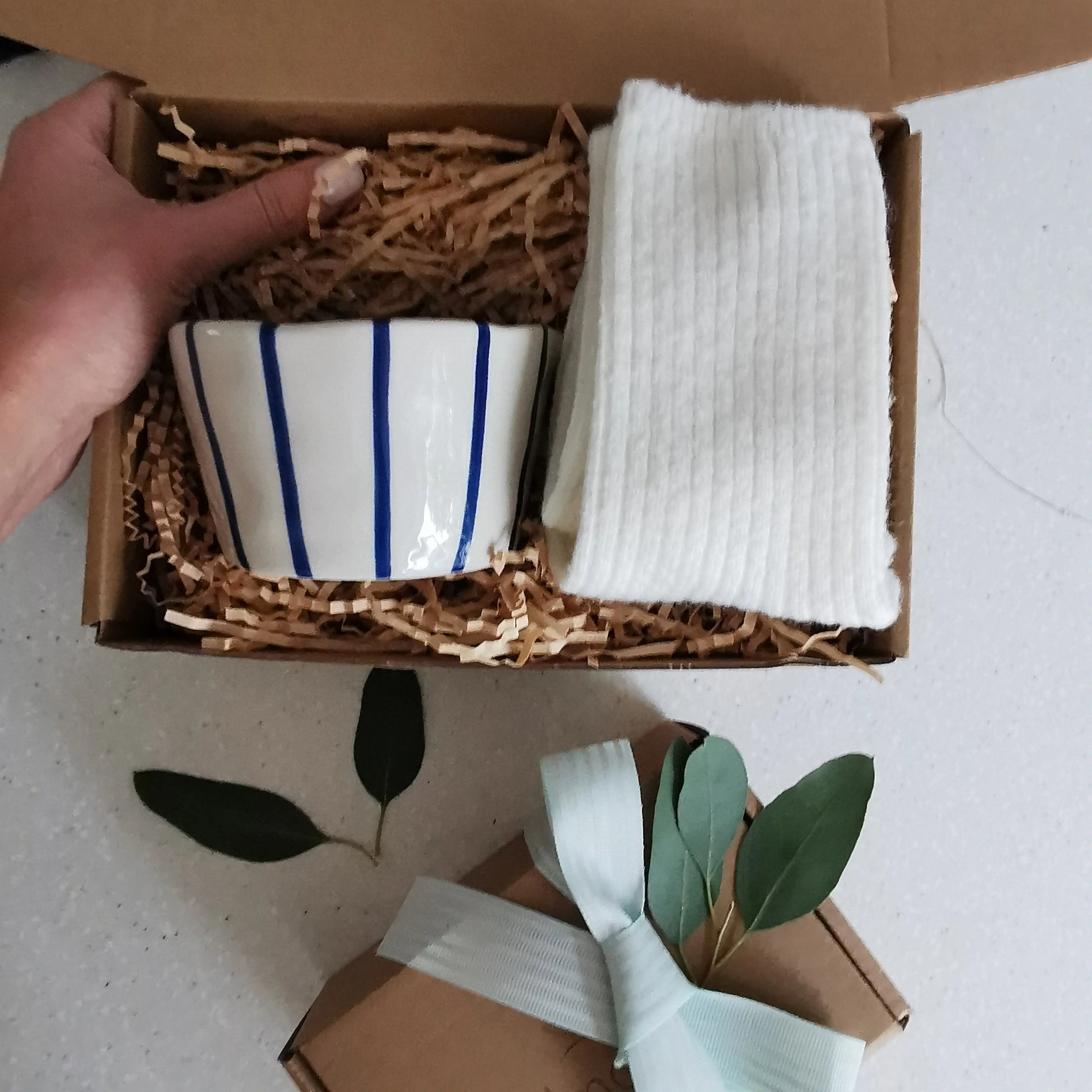 Cosy Vibes Gift Box Almasea