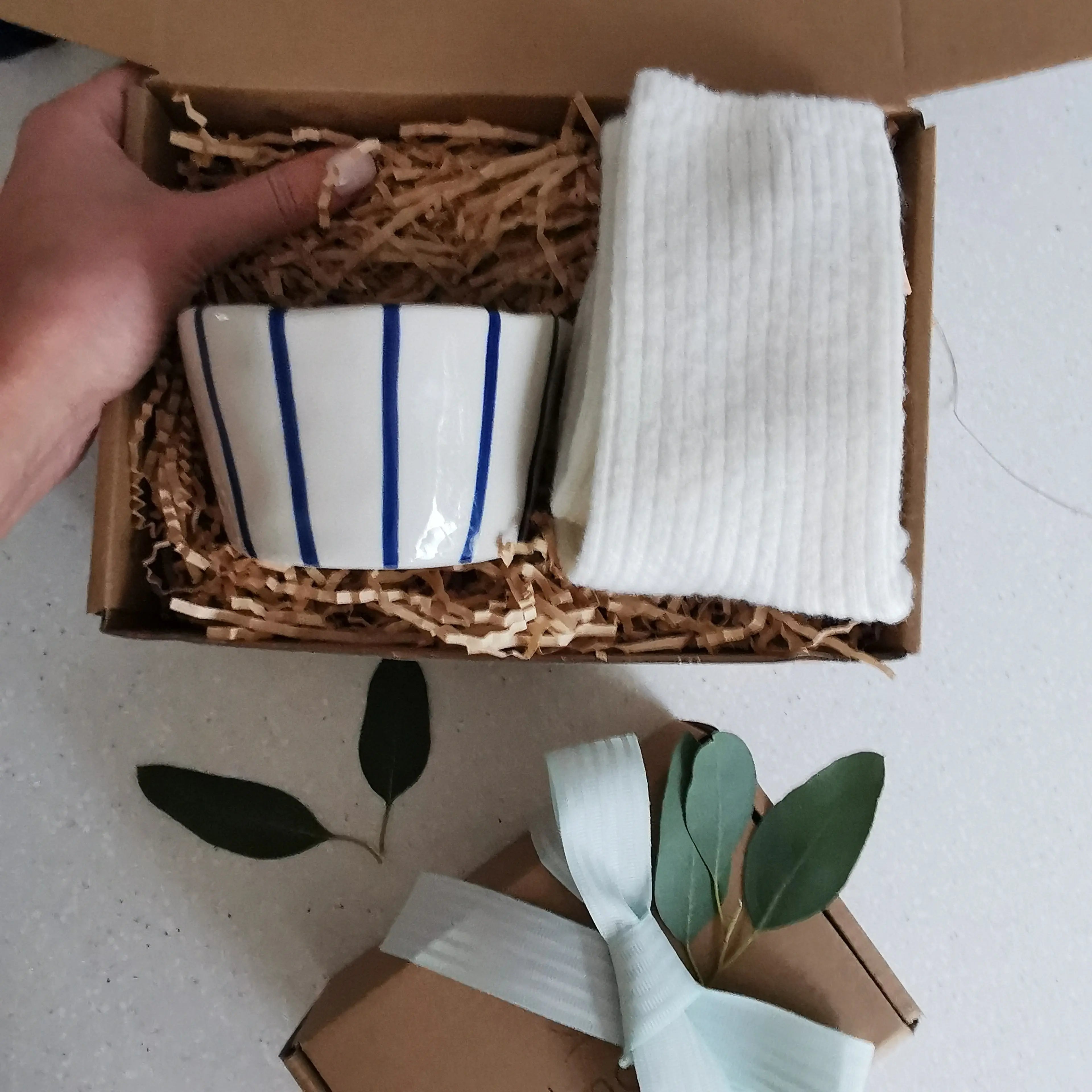 Cosy Vibes Gift Box Almasea
