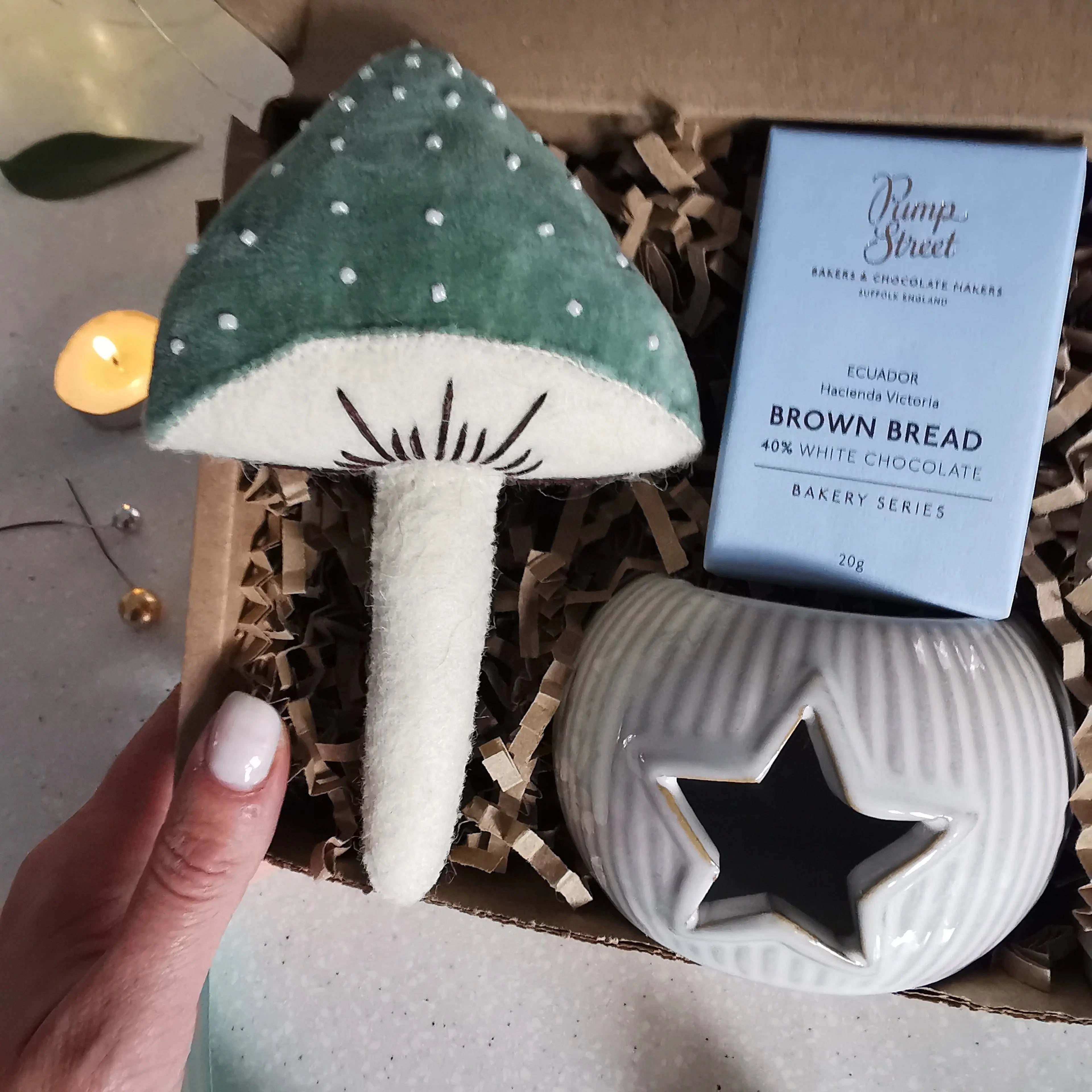 The Frosty Morning Gift Box Almasea