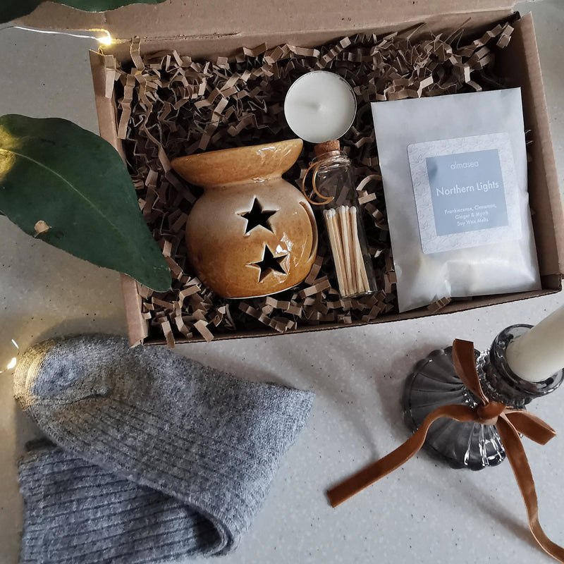 Star and Moon Wax Burner Gift Set & Christmas Wax Melts   Handcrafted Sustainable Living  Almasea