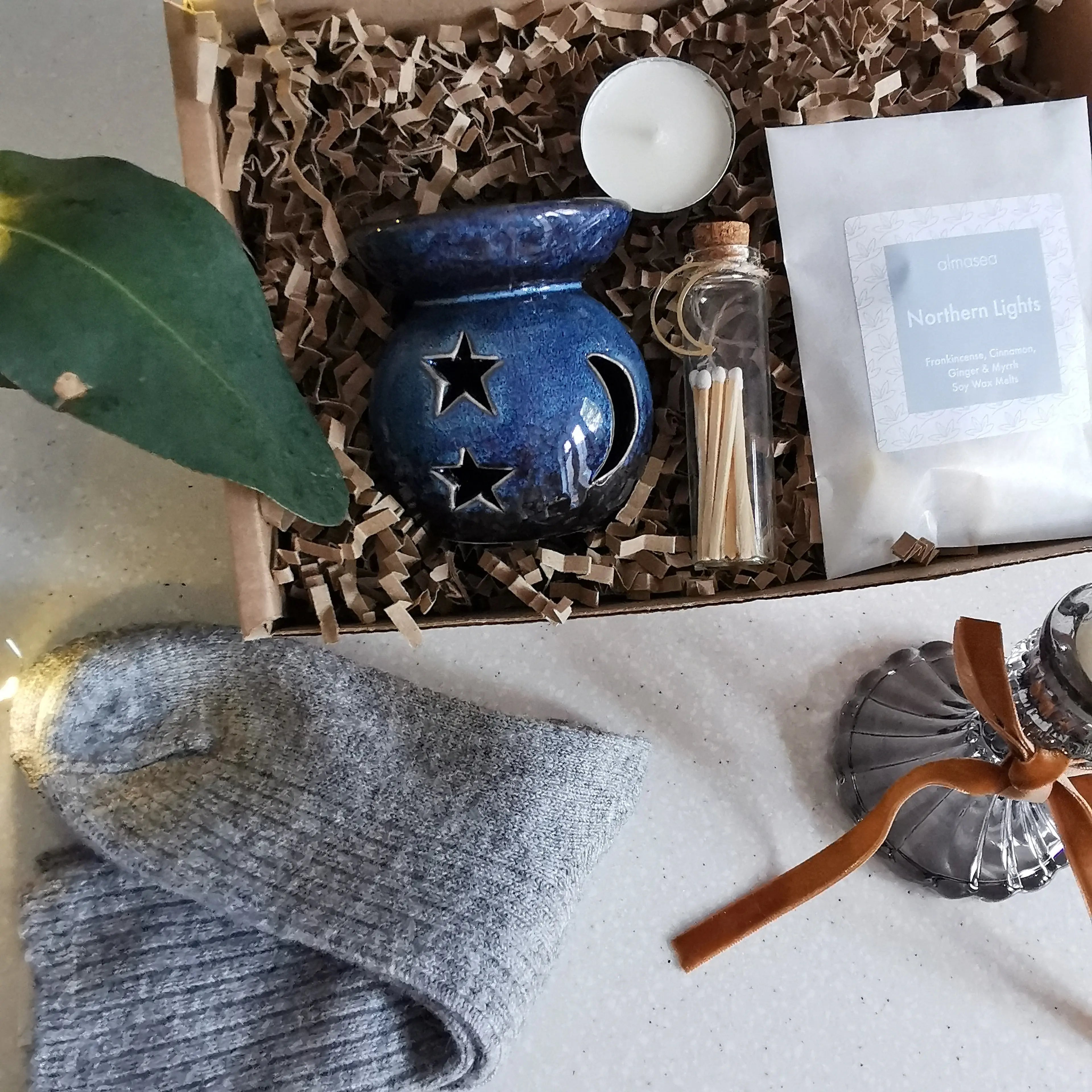 Christmas Star & Moon Wax Burner Gift Set Almasea