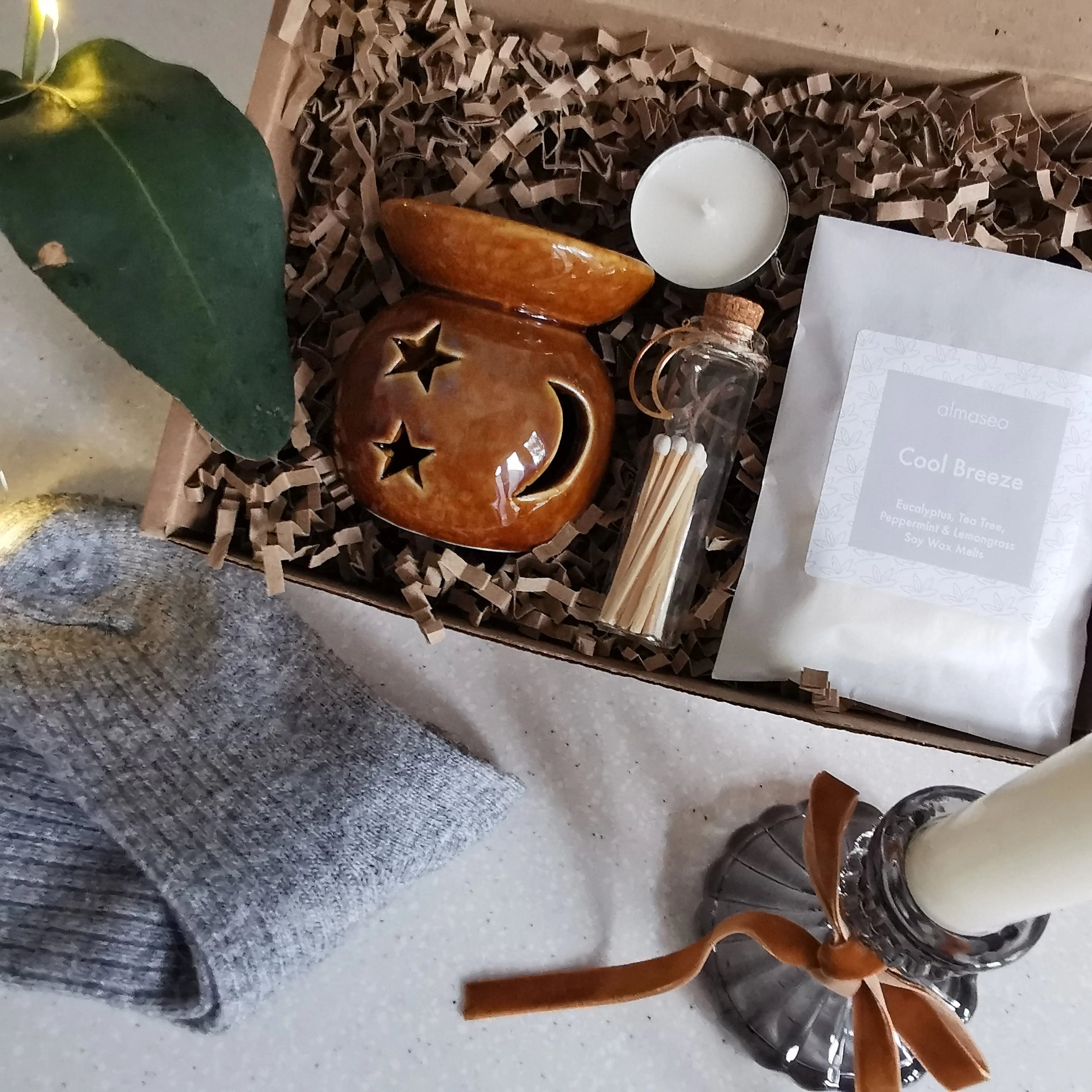 Christmas Star & Moon Wax Burner Gift Set Almasea