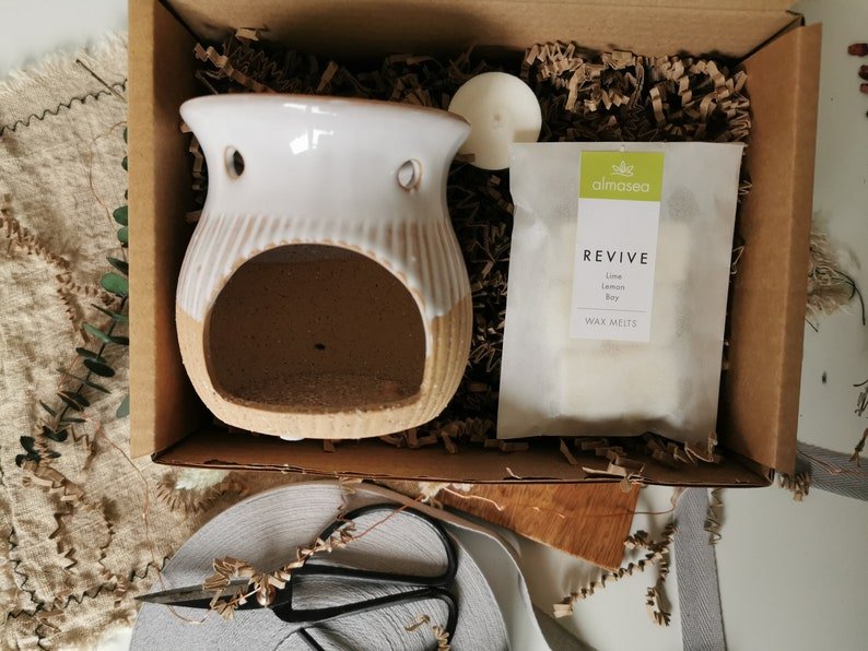 Wax Burner & Soy Melts Gift Box