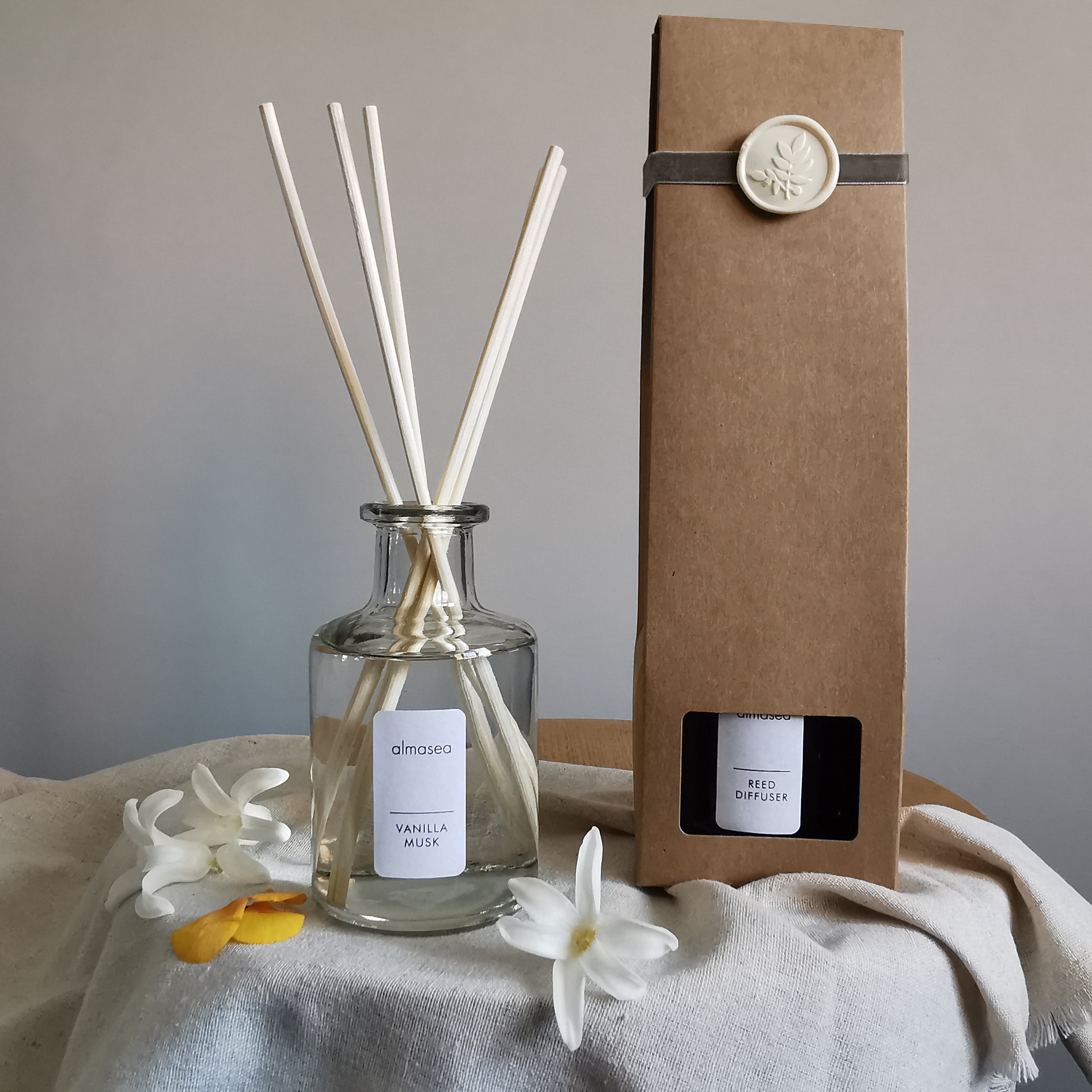Vanilla Musk Reed Diffuser Large 200ml with Essential Oils