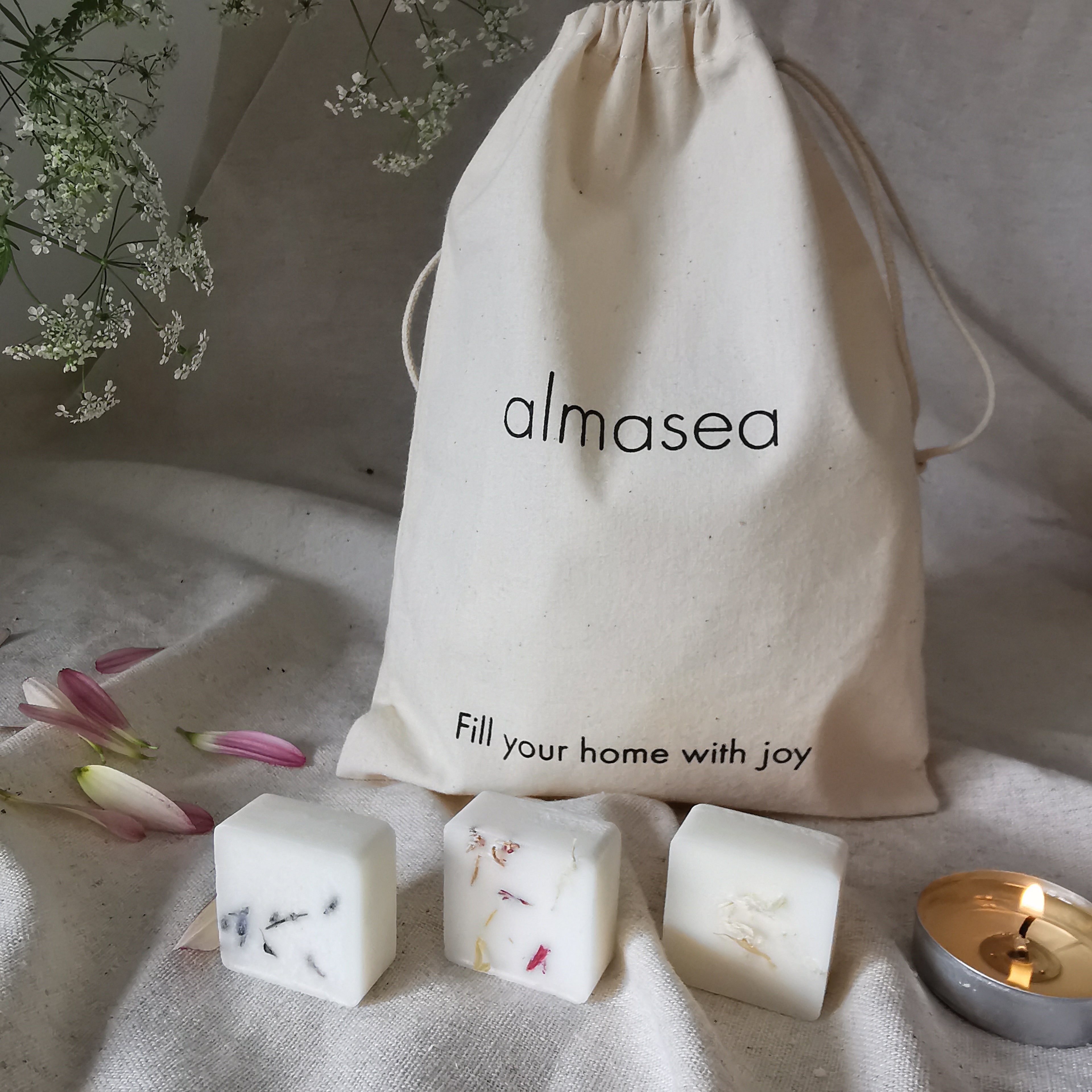 Luxury Sample Collection Melts Cotton Bag