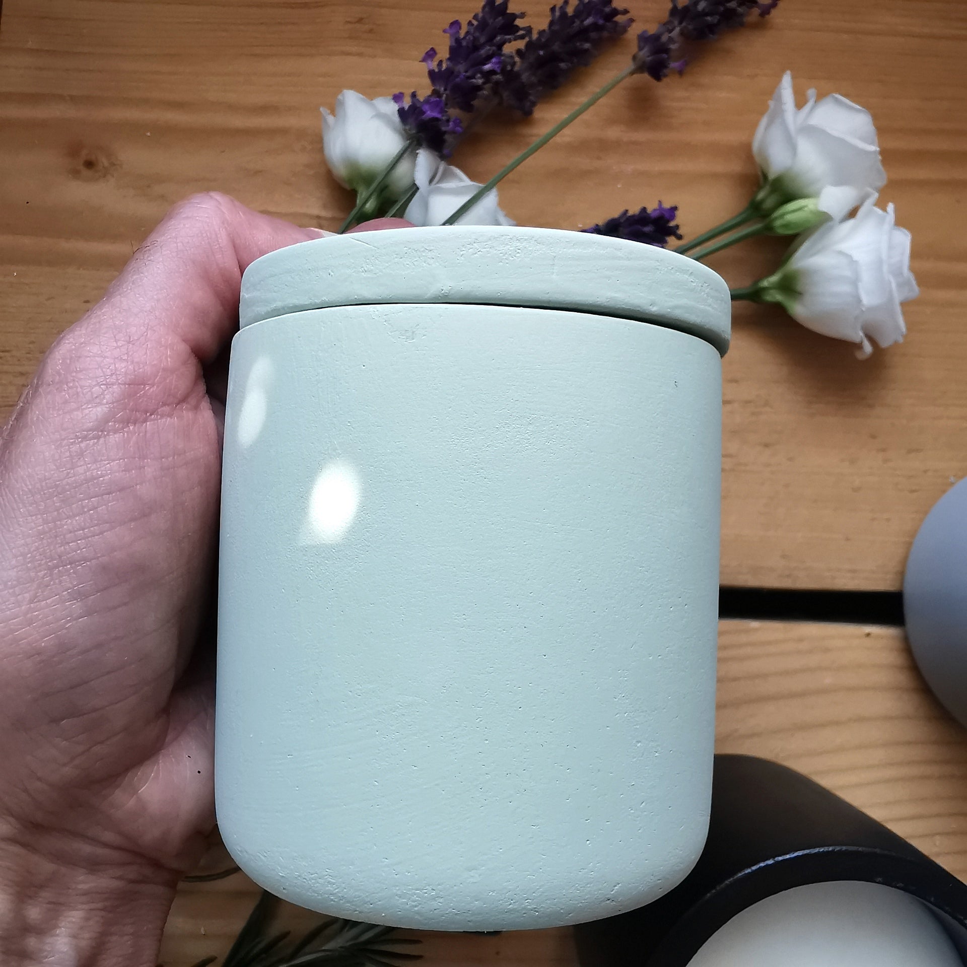 Handmade Citronella Candles 20cl cement pots with lid
