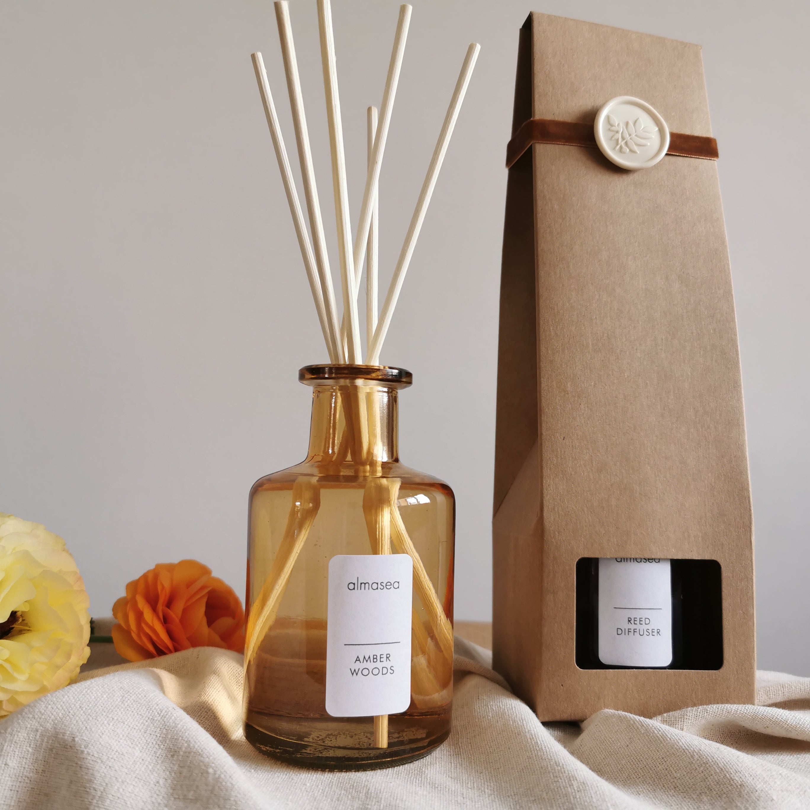 Amber Woods Luxury Essential Oils  Large Reed Diffuser 200ml