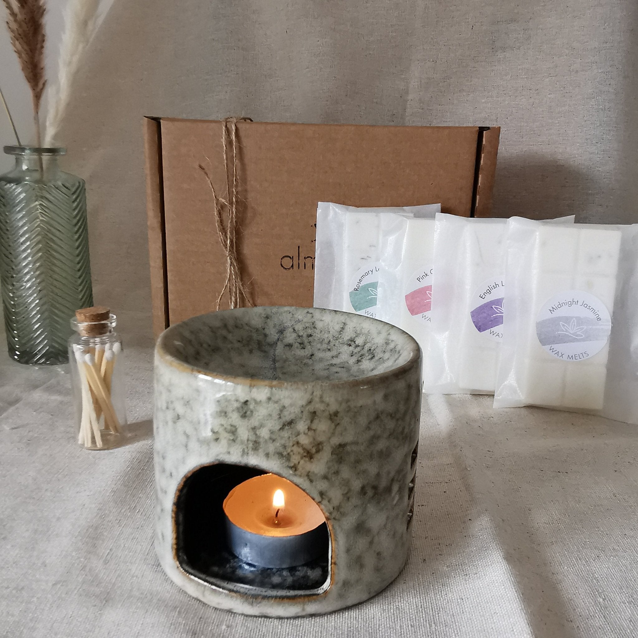 Reactive Glazed Speckled Wax Melt Burner