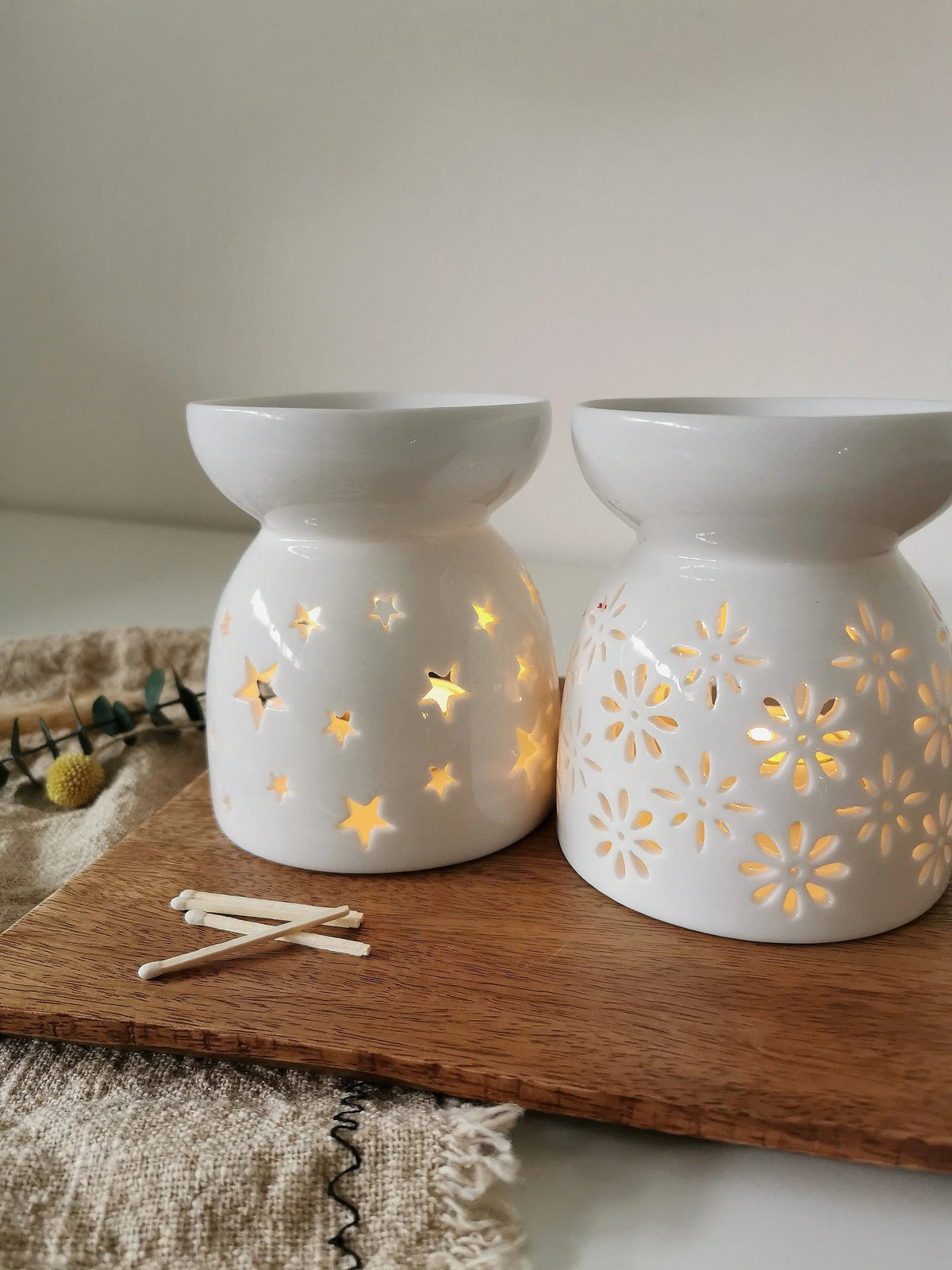 Ceramic Cut-Out Wax Melt Burner – Flower & Star Designs | White & Grey | Tea Light Spoon Included | 11.5cm | Gift Boxed with Winter Foliage   Handcrafted Sustainable Living  Almasea
