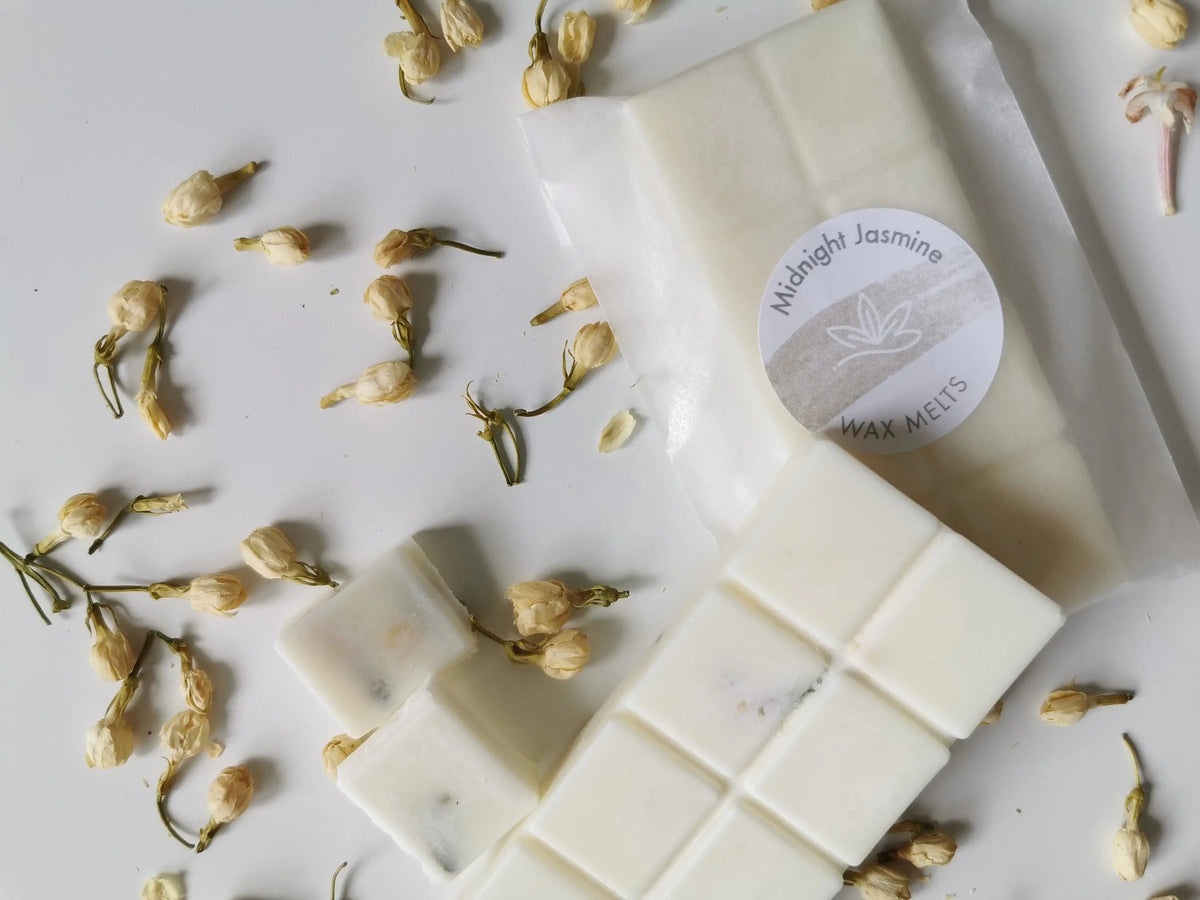 Midnight Jasmine Botanical Soy Wax Melt Snap Bar, photo 4 of 5