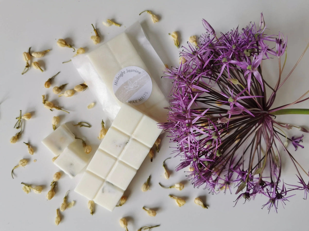 Midnight Jasmine Botanical Soy Wax Melt Snap Bar, photo 2 of 5